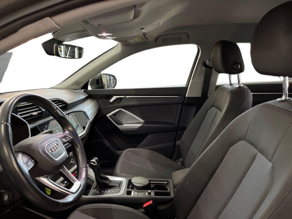 Audi Q3 Sportback usata a Bari (17)
