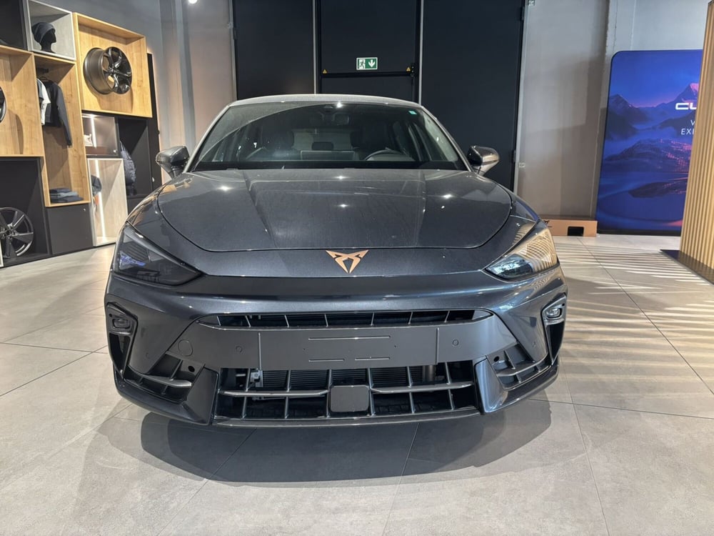 Cupra Leon nuova a Ferrara (2)
