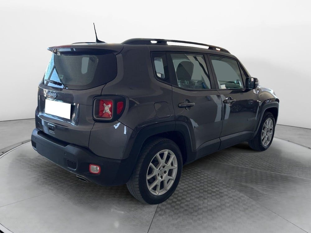 Jeep Renegade nuova a Pisa (4)