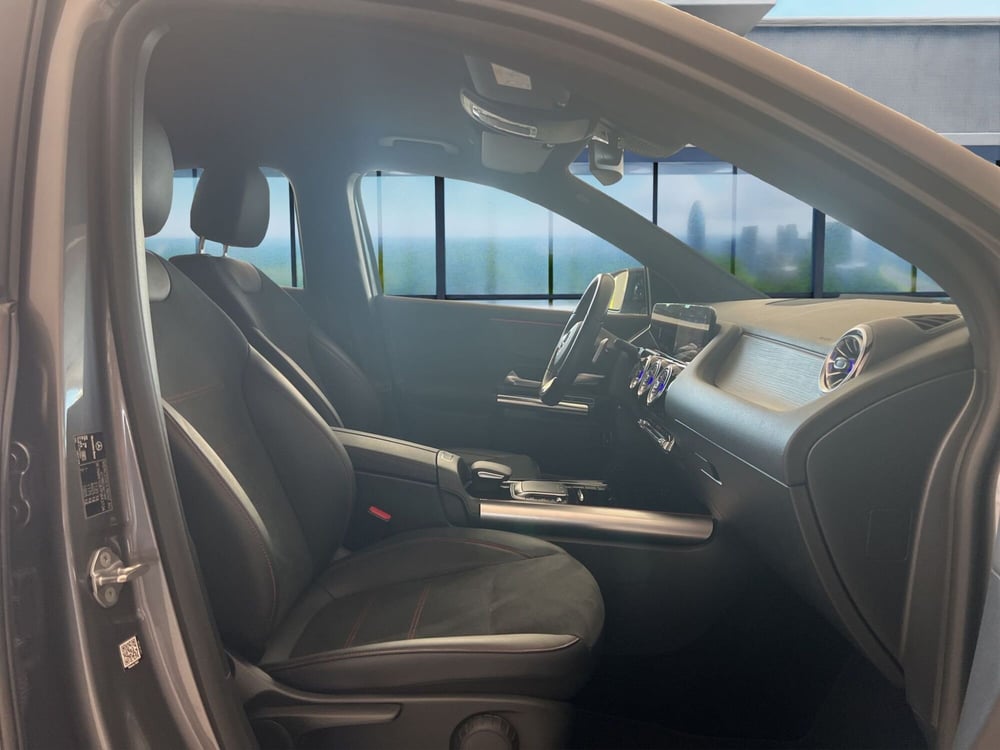 Mercedes-Benz GLA SUV usata a Cosenza (18)