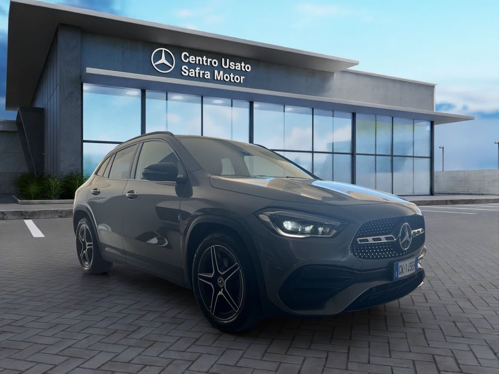 Mercedes-Benz GLA SUV usata a Cosenza (8)