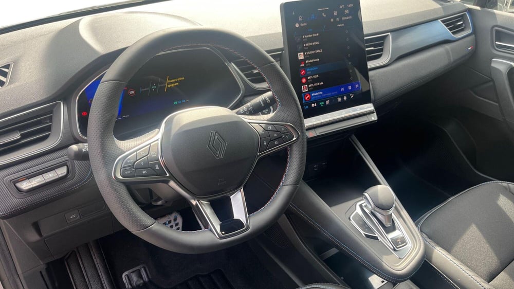 Renault Symbioz nuova a Treviso (11)