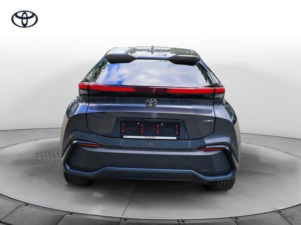 Toyota Toyota C-HR nuova a Perugia (3)