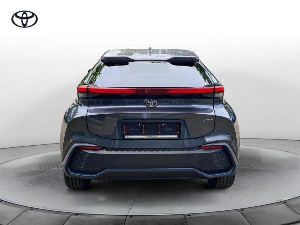Toyota Toyota C-HR nuova a Perugia (3)