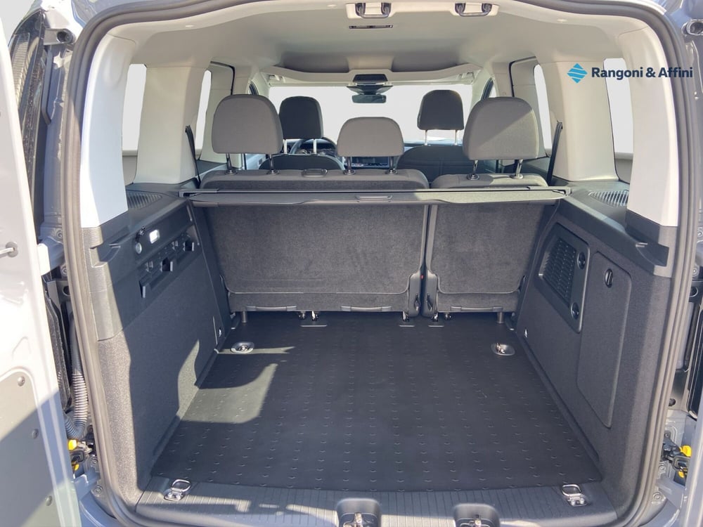 Volkswagen Caddy nuova a Mantova (18)