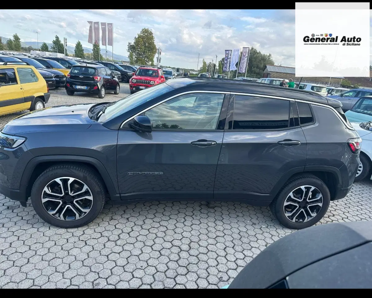 Jeep Compass usata a Lucca (4)