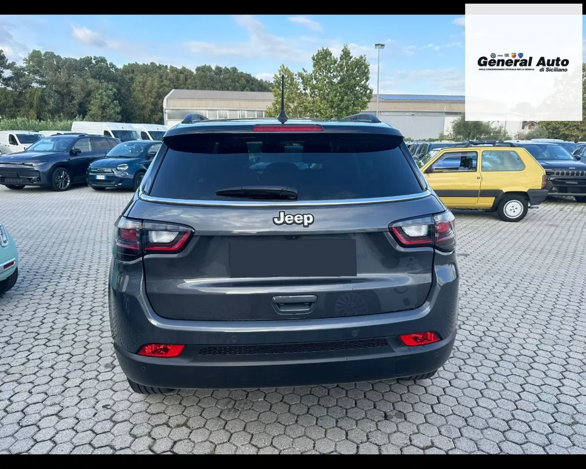 Jeep Compass usata a Lucca (7)