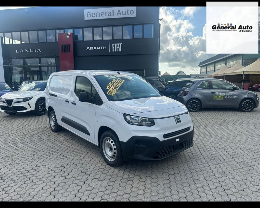 Fiat Doblò Furgone nuova a Lucca