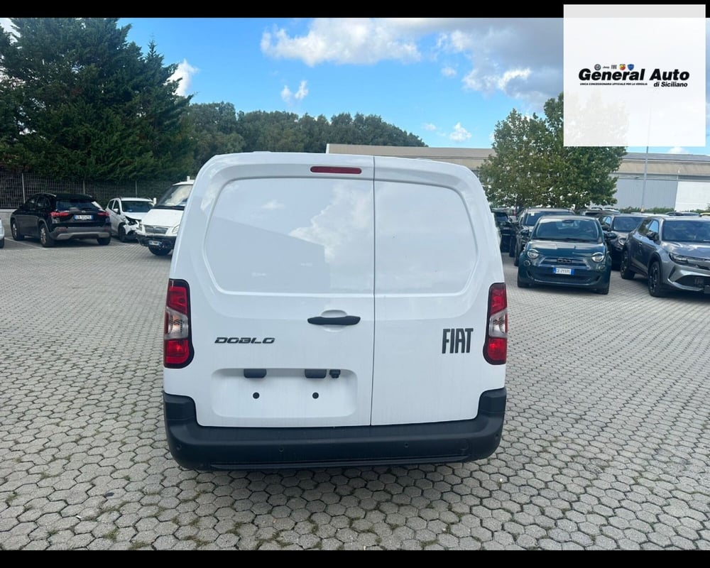 Fiat Doblò Furgone nuova a Lucca (6)