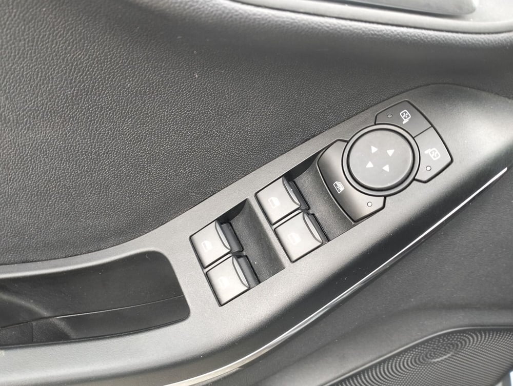 Ford Fiesta usata a Novara (8)