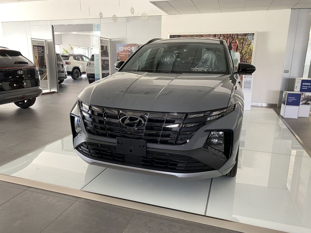 Hyundai Tucson nuova a Benevento (13)