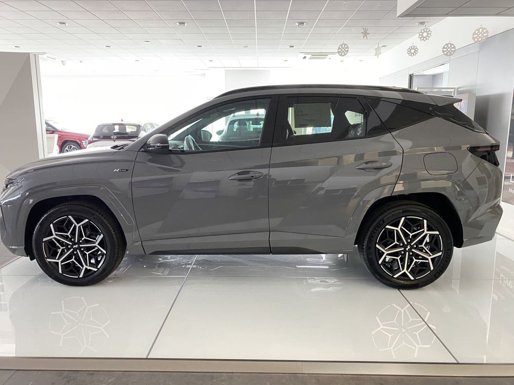 Hyundai Tucson nuova a Benevento (4)