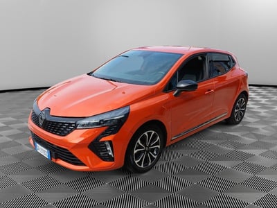 Renault Clio TCe 90 CV 5 porte Techno del 2024 usata a Ceccano