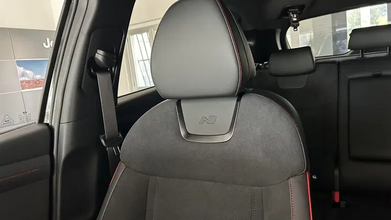 Hyundai Tucson nuova a Benevento (13)