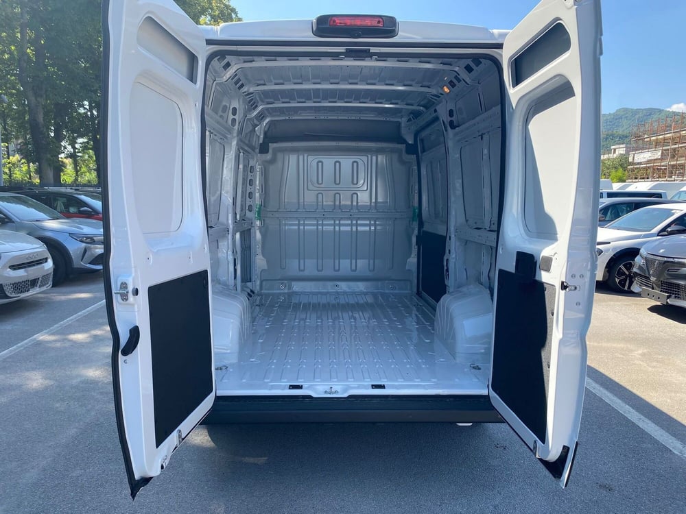 Fiat Ducato Furgone nuova a Salerno (13)