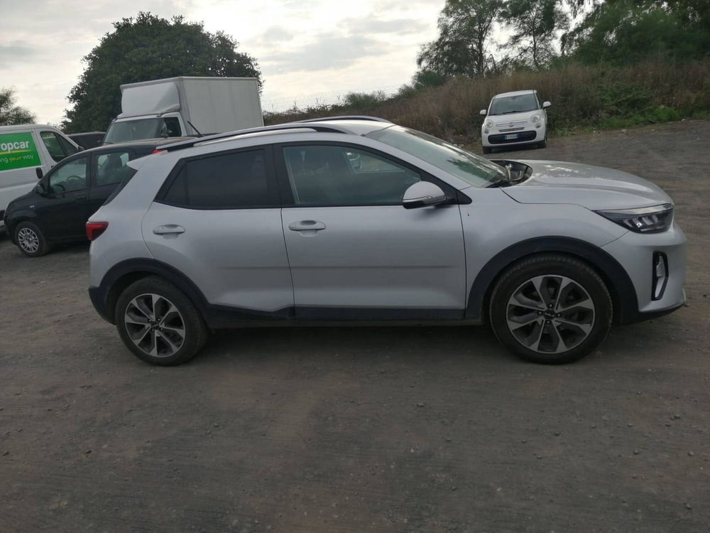 Kia Stonic usata a Salerno (9)