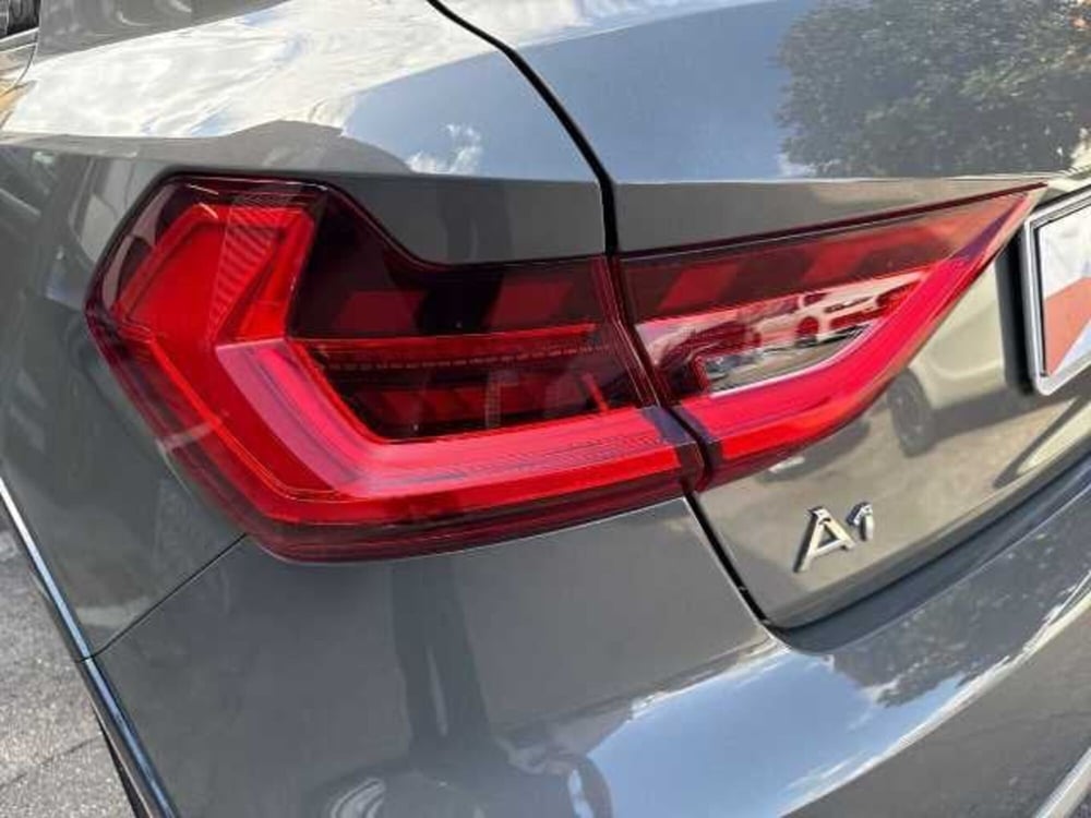 Audi A1 allstreet usata a Prato (10)
