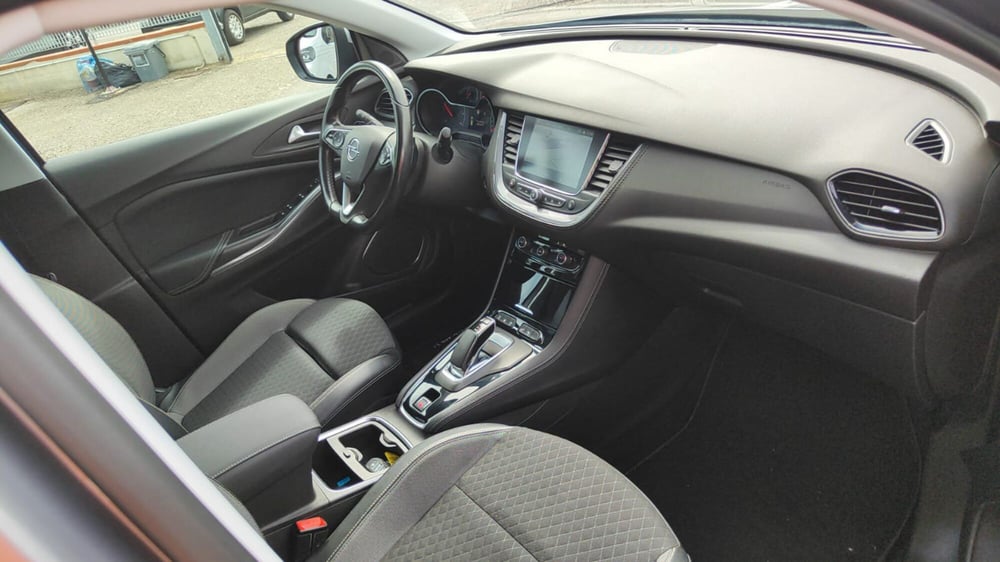 Opel Grandland X usata a Firenze (11)