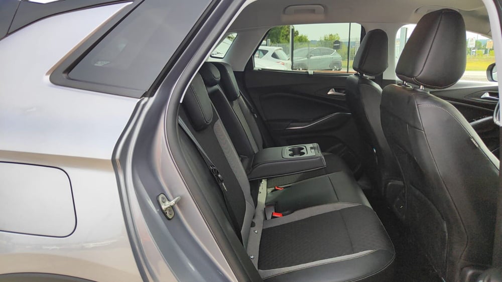 Opel Grandland X usata a Firenze (12)