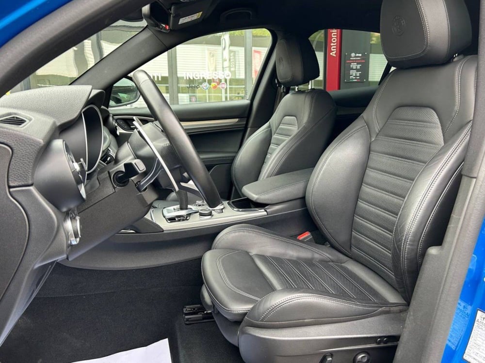 Alfa Romeo Stelvio usata a Ancona (10)