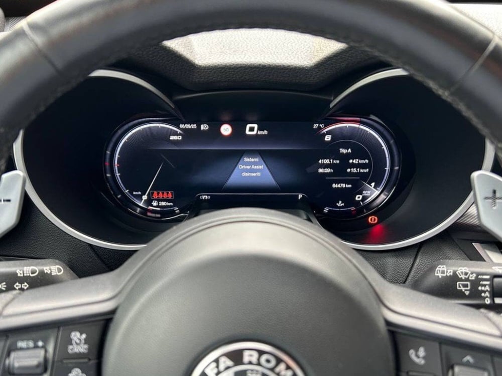 Alfa Romeo Stelvio usata a Ancona (13)