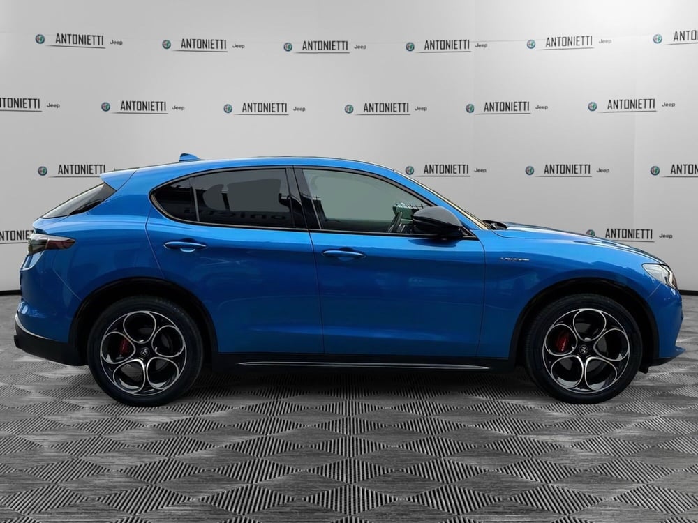 Alfa Romeo Stelvio usata a Ancona (4)