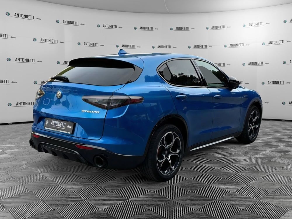 Alfa Romeo Stelvio usata a Ancona (5)