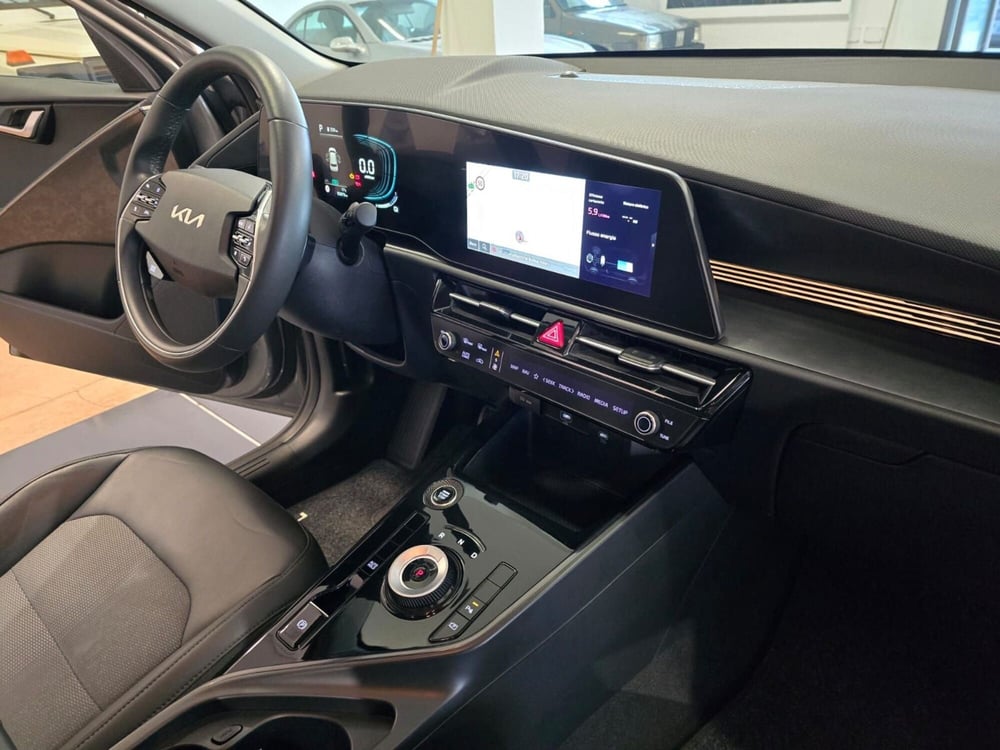 Kia Niro usata a Rimini (10)
