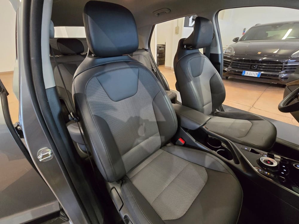 Kia Niro usata a Rimini (17)