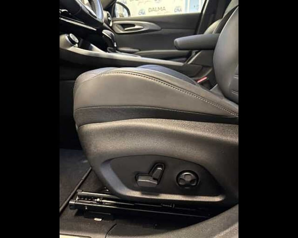Alfa Romeo Tonale usata a Milano (12)
