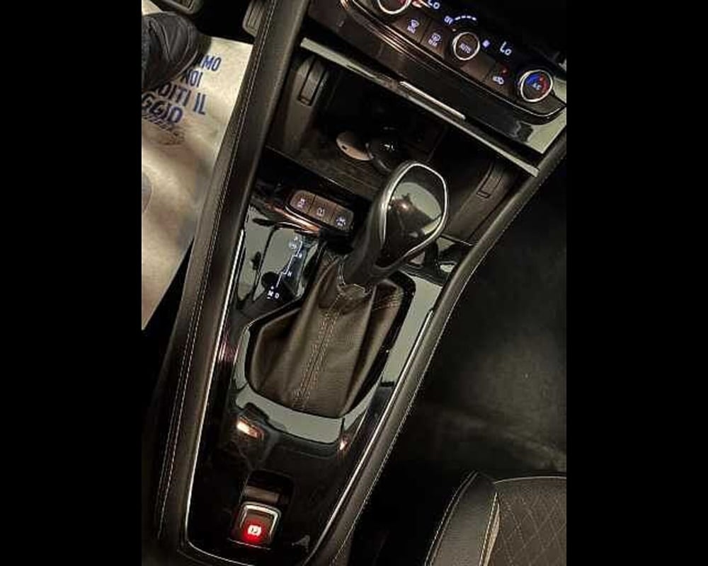 Opel Grandland X usata a Milano (12)