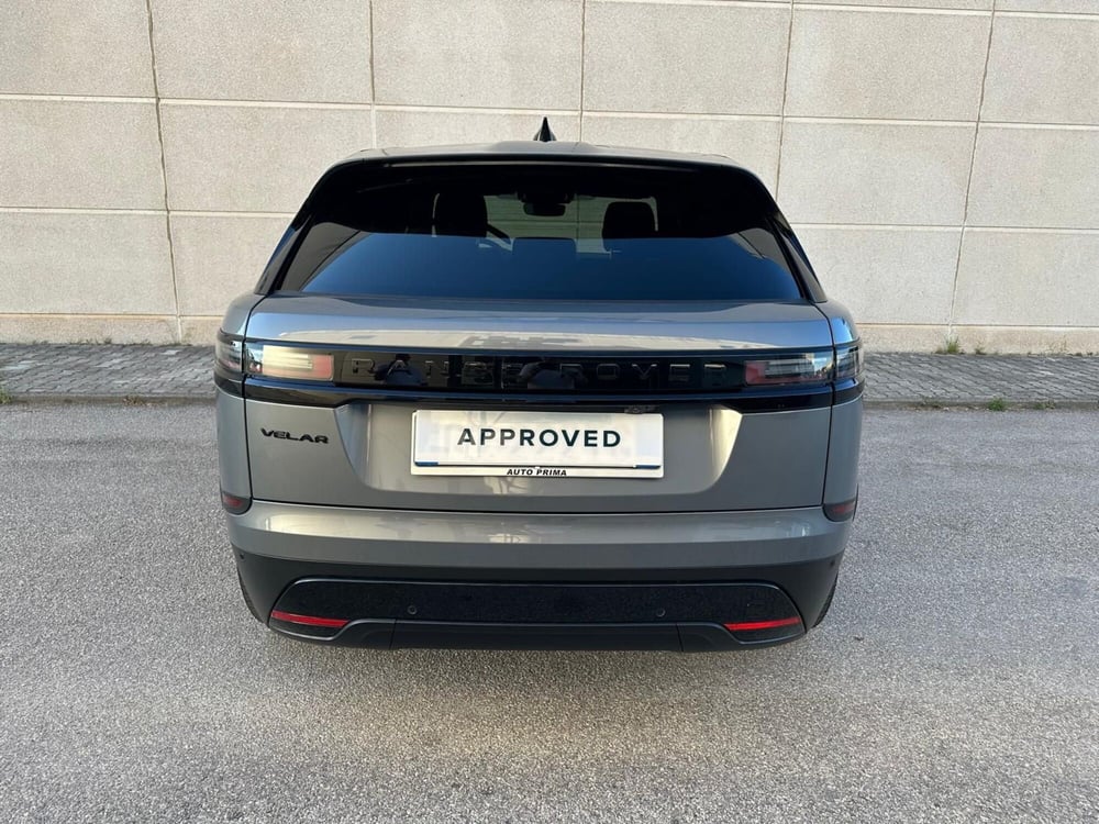Land Rover Range Rover Velar nuova a Caserta (7)