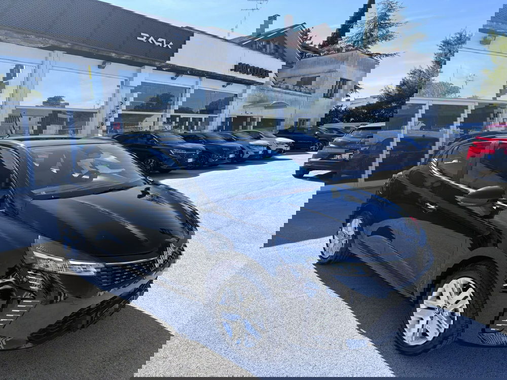 Renault Clio nuova a Ancona (3)