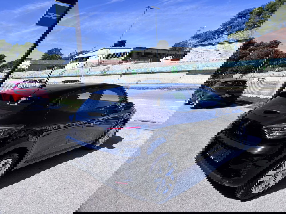 Renault Clio nuova a Ancona (5)