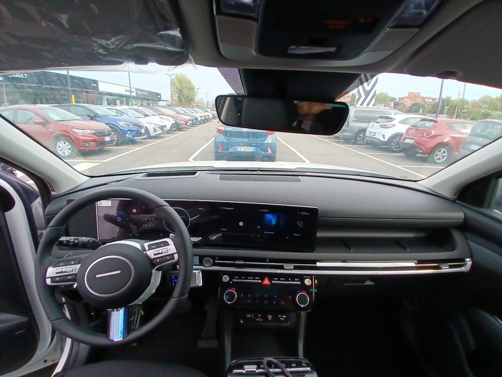 Hyundai Tucson nuova a Latina (12)