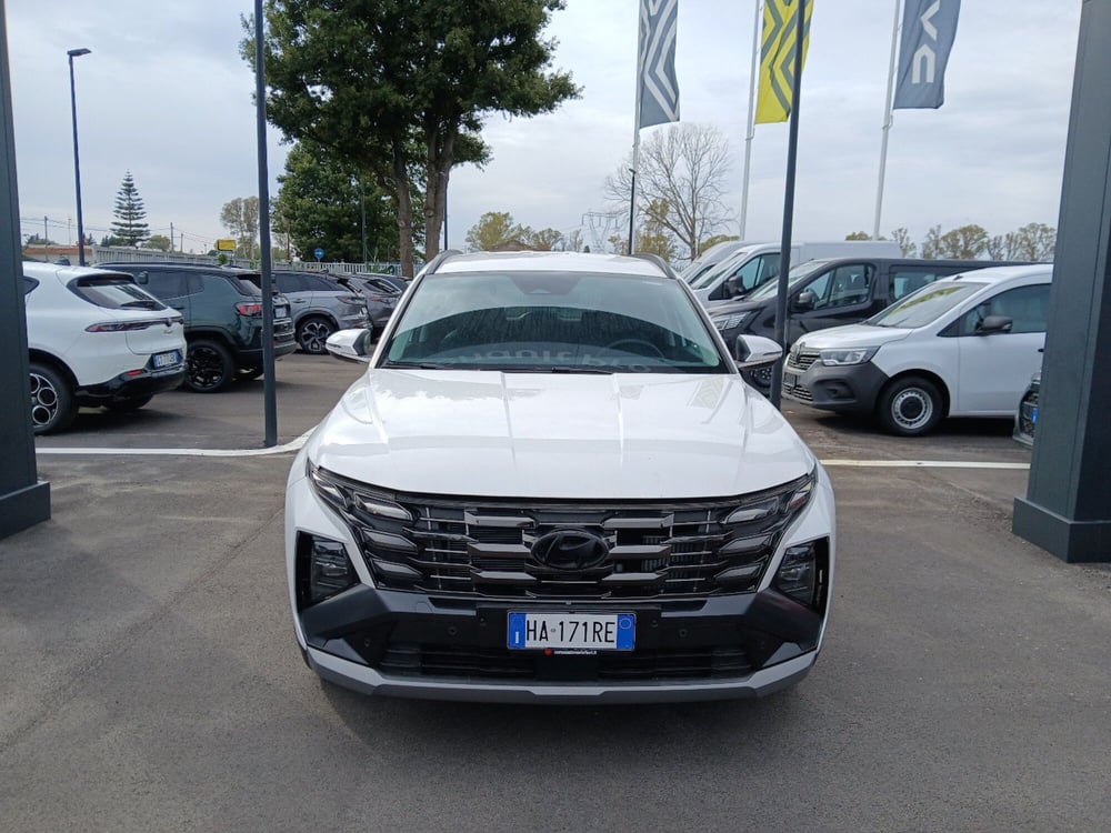 Hyundai Tucson nuova a Latina (6)