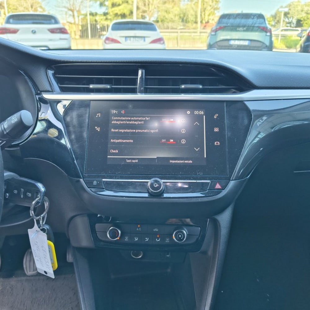 Opel Corsa usata a Padova (12)