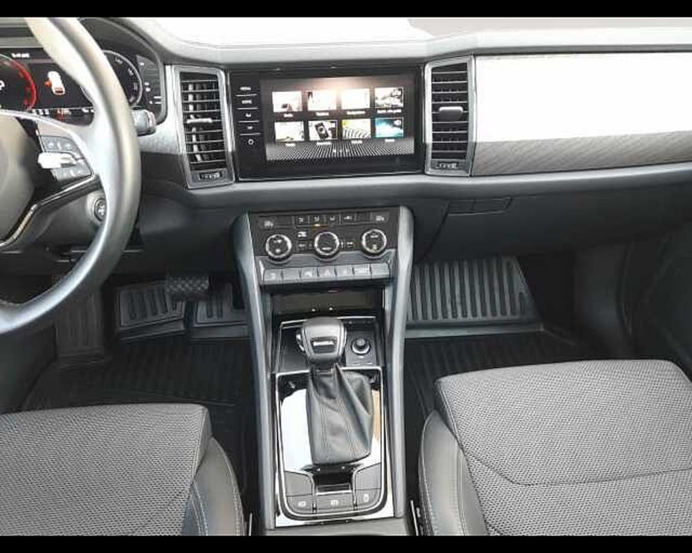 Skoda Kodiaq usata a Ravenna (11)