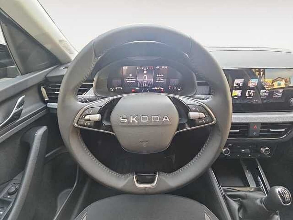Skoda Kamiq nuova a Lecco (11)