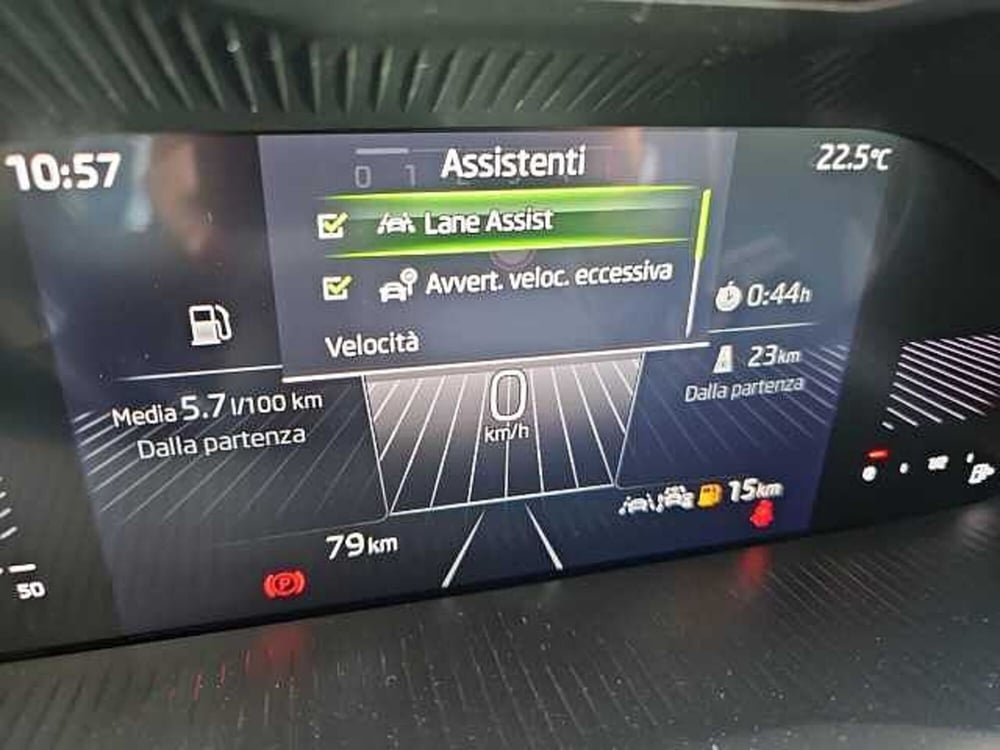 Skoda Kamiq nuova a Lecco (20)