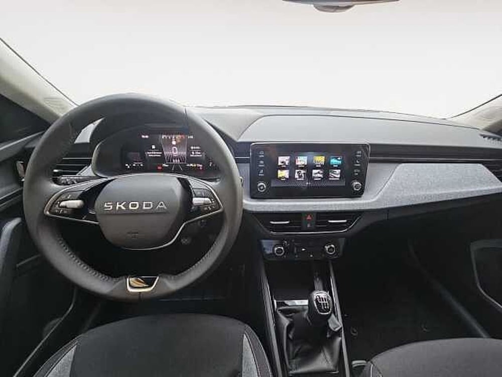 Skoda Kamiq nuova a Lecco (9)