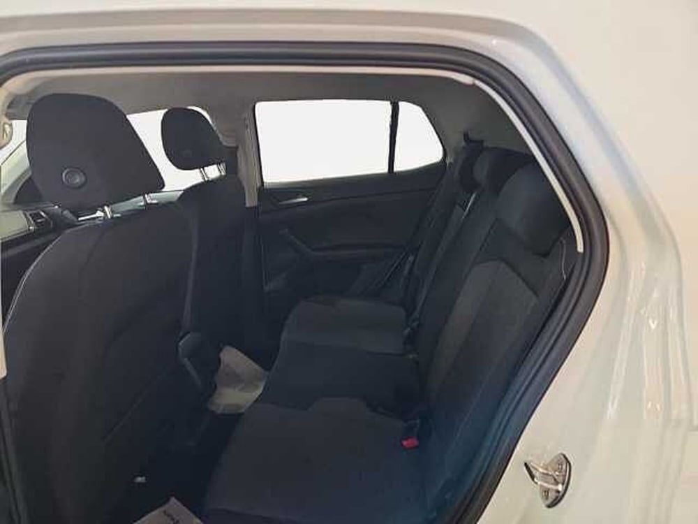 Volkswagen T-Cross nuova a Lecco (14)