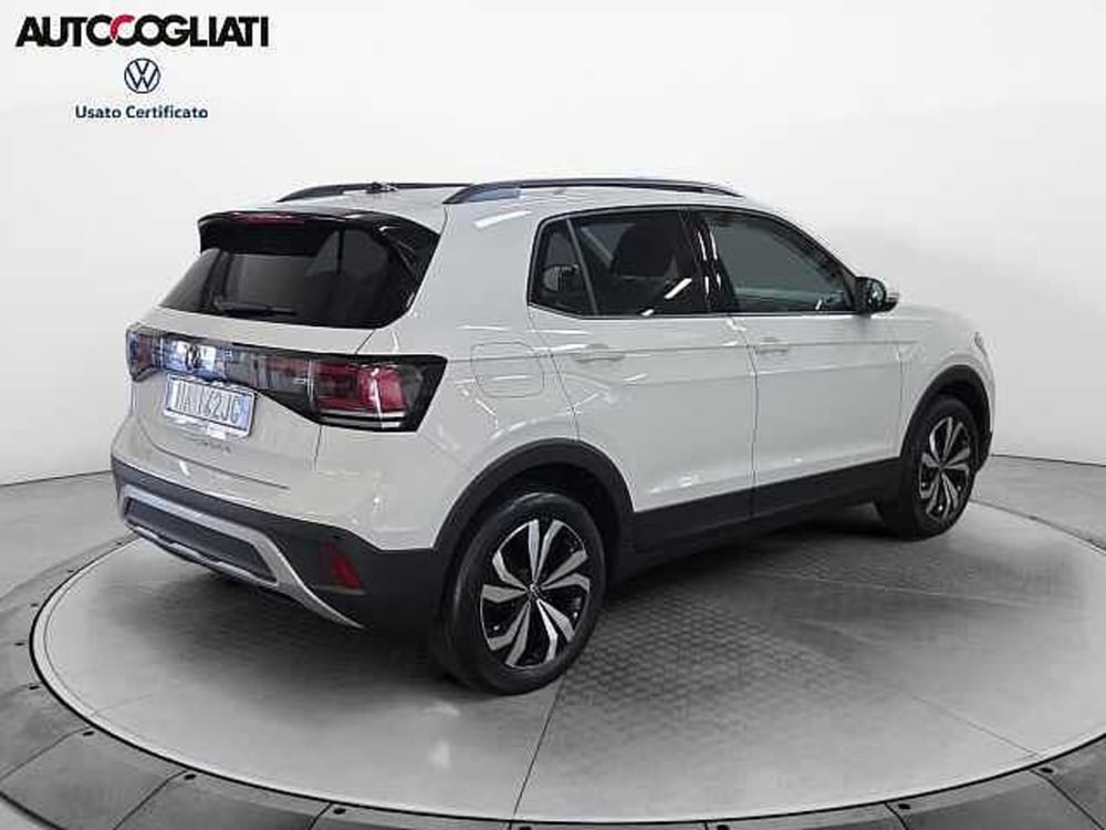 Volkswagen T-Cross nuova a Lecco (5)