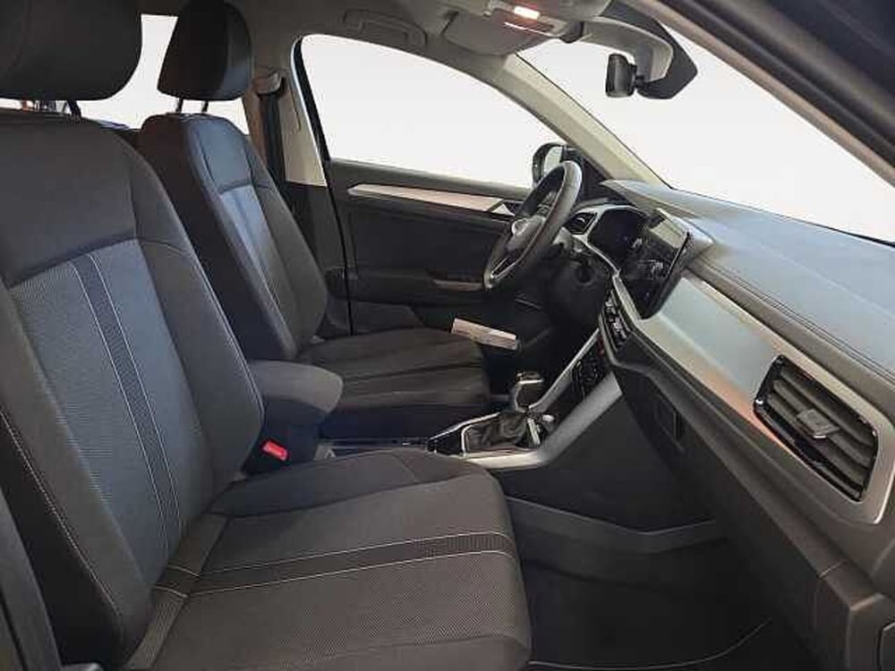 Volkswagen T-Roc nuova a Lecco (13)