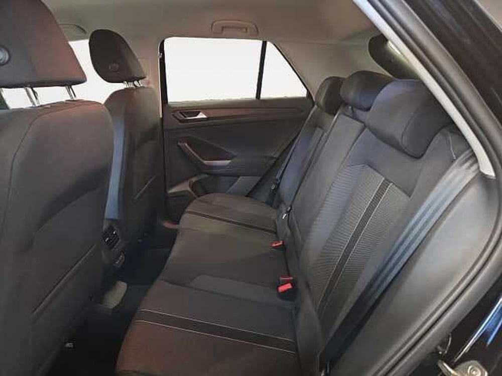 Volkswagen T-Roc nuova a Lecco (14)