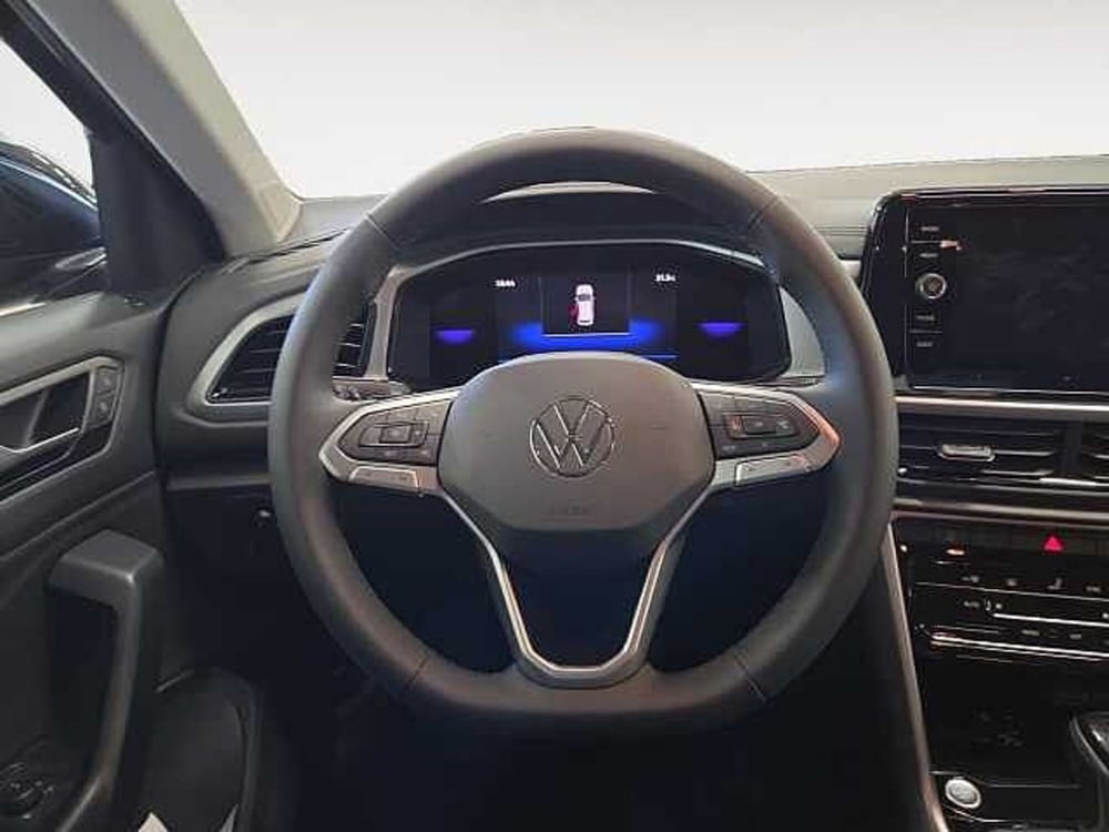 Volkswagen T-Roc nuova a Lecco (9)