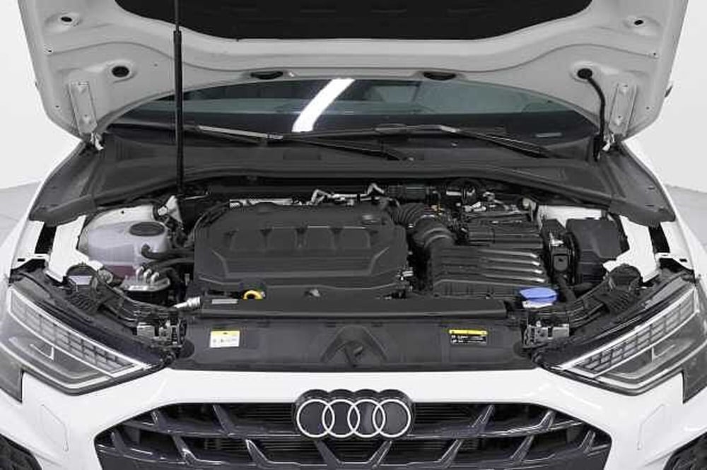 Audi A3 Sportback usata a Como (11)