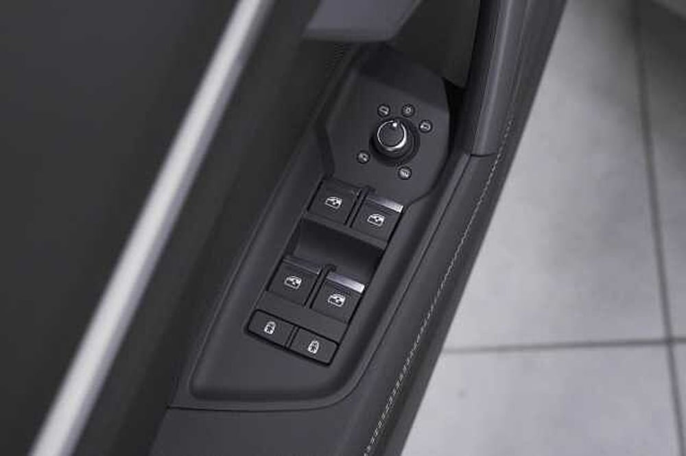 Audi A3 Sportback usata a Como (17)