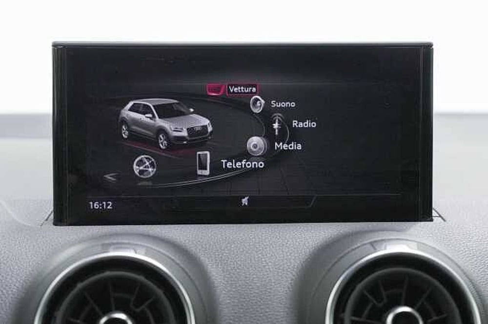 Audi Q2 usata a Como (19)