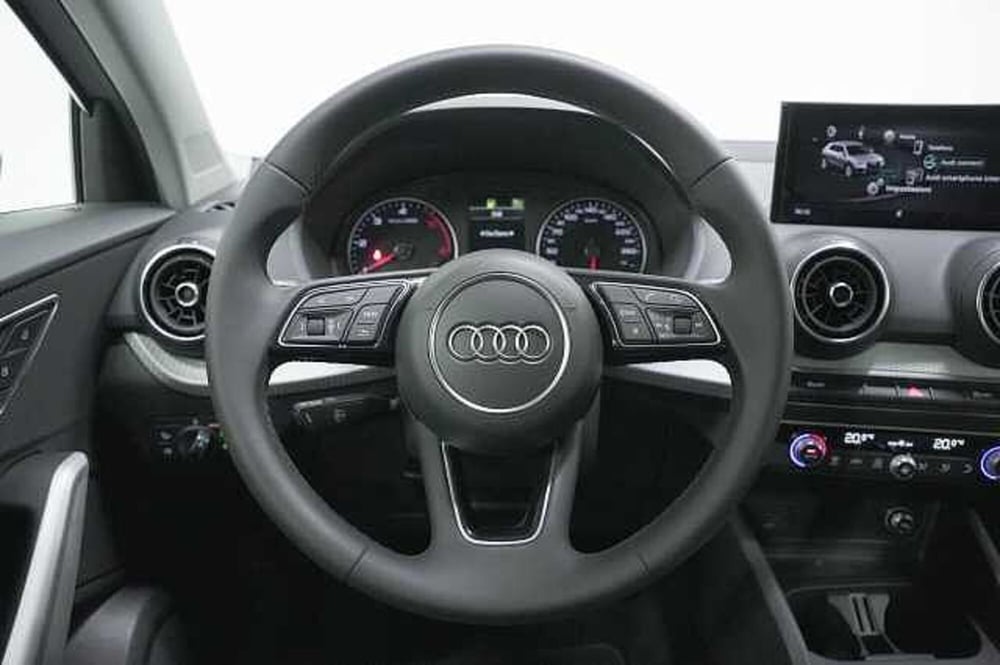 Audi Q2 usata a Como (6)
